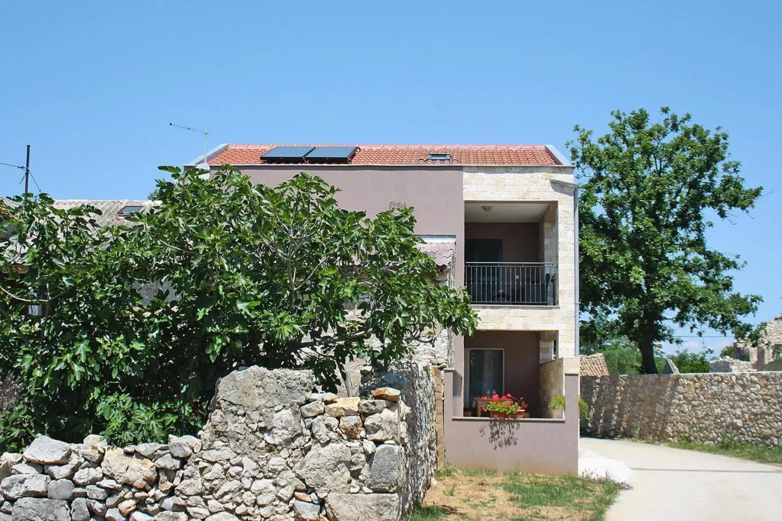 Holiday home, Privlaka-Ferienhaus Ruza, ca. 90 qm, bei Belegung mit 5-6 Personen-Extérieur été