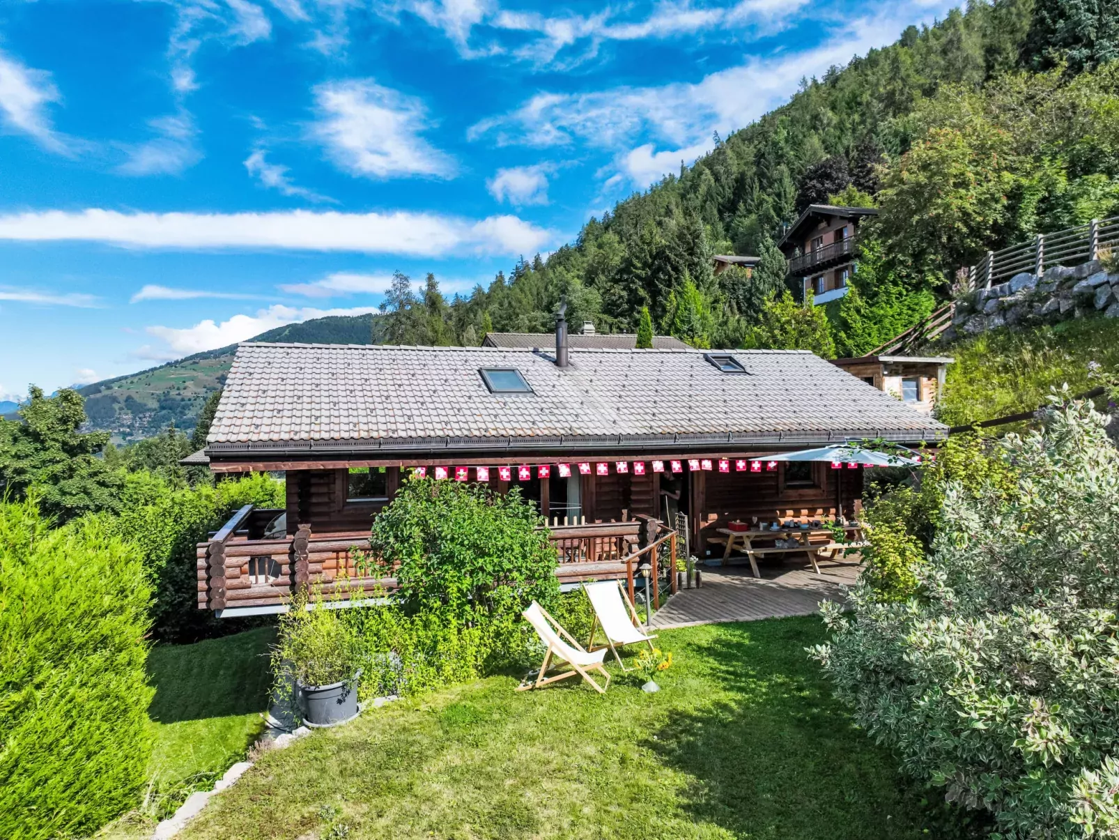 Chalet Sept-Outside