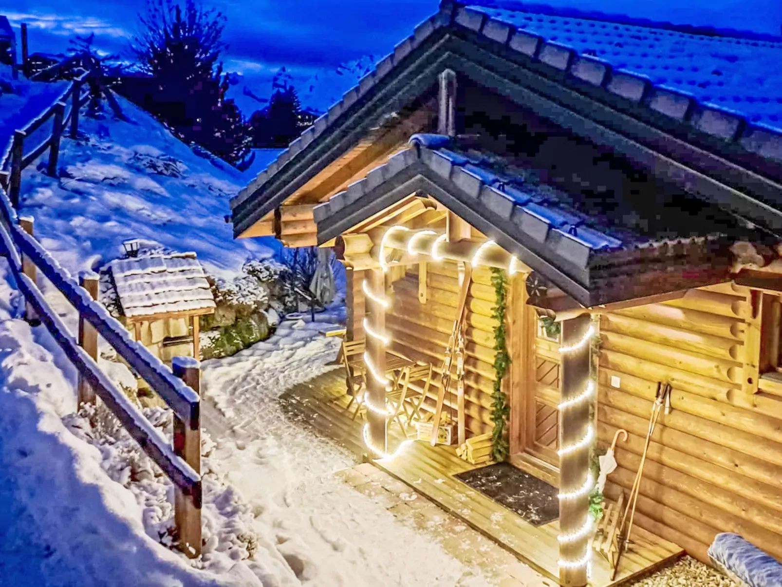 Chalet Sept-Outside