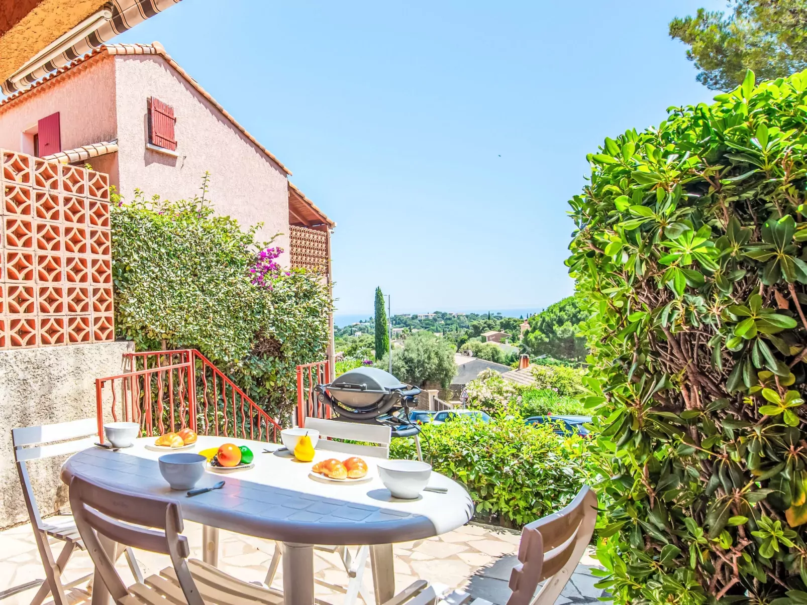 Les Villas de Cavalaire-Outside