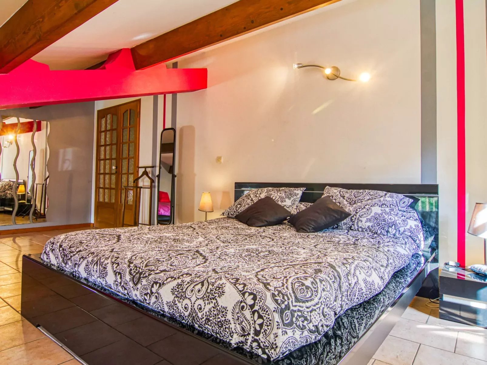 La Petite Maison dans la Prairie-Inside