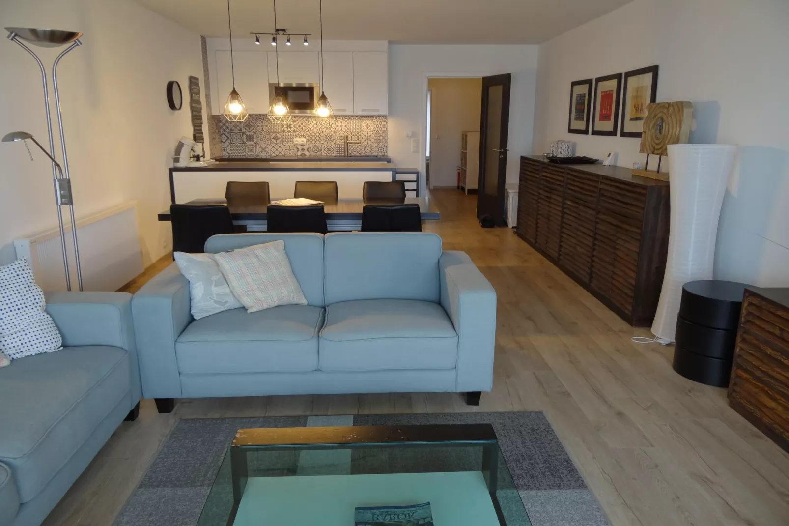 MAYA 801-Living room