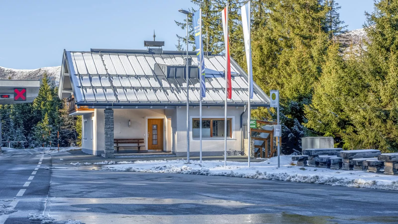 Haus Filzstein-Exterior winter