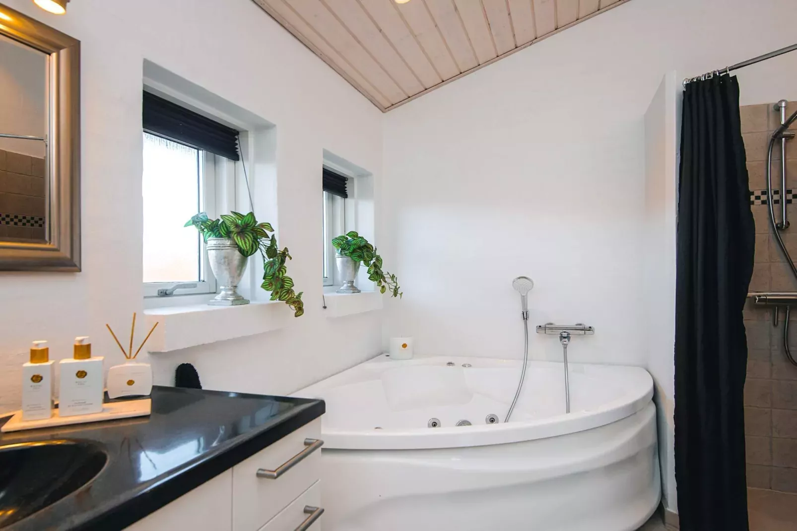 4 star holiday home in Rønde-Indoor