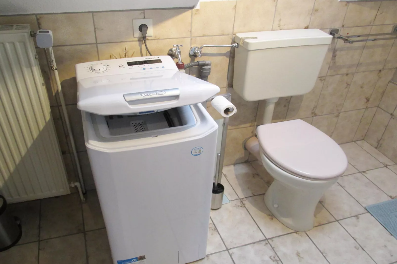 Ferienwohnung in Dornum-Bathroom