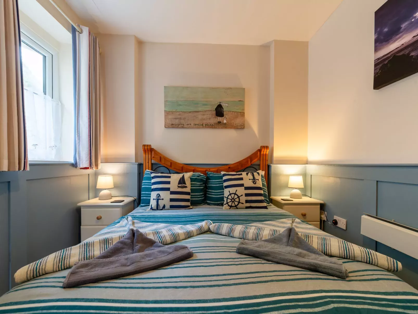 Casa Del Mar-Inside