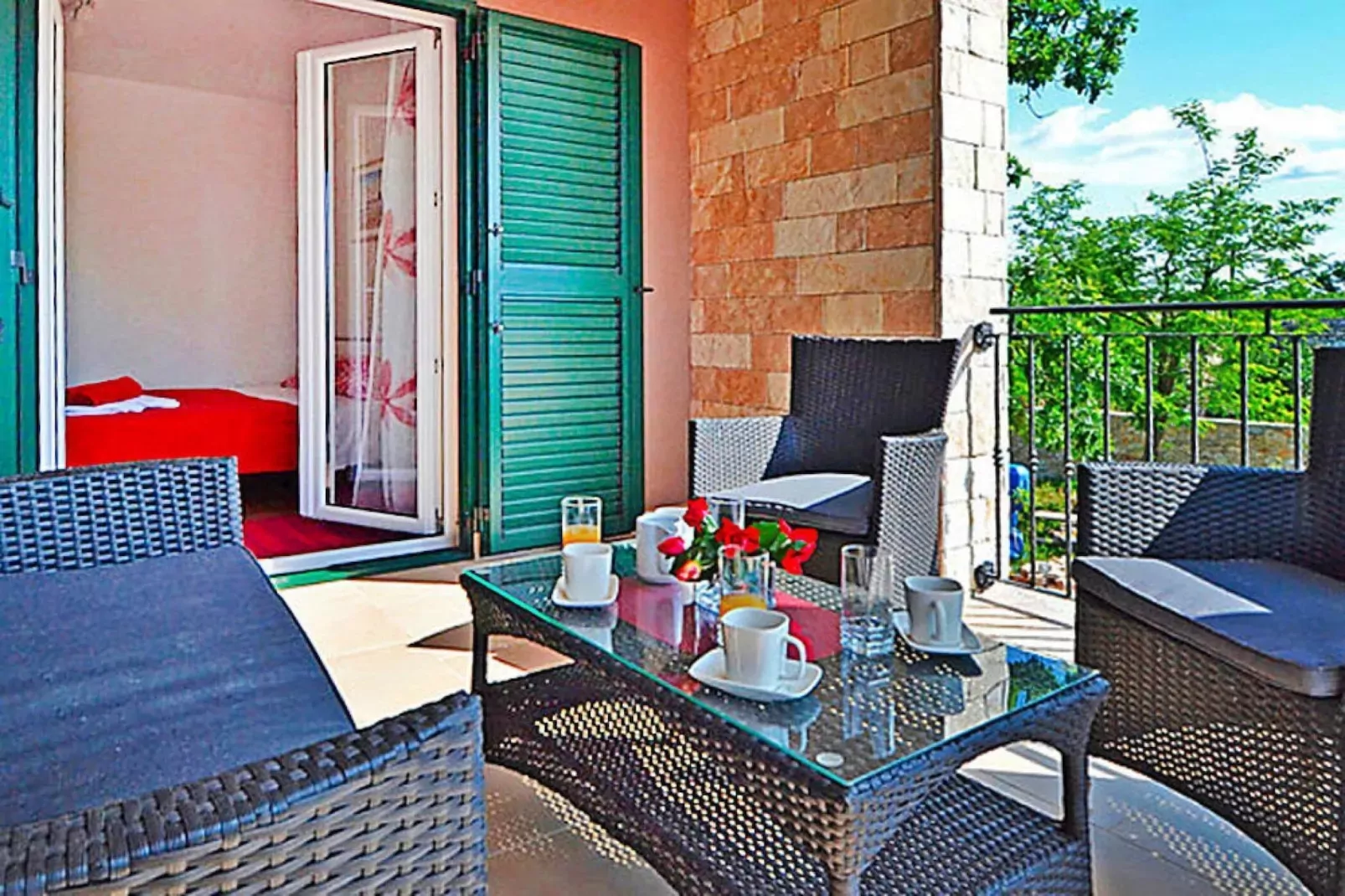 Holiday home, Privlaka-Ferienhaus Ruza, ca. 90 qm, bei Belegung mit 5-6 Personen-Balcon-terrasse