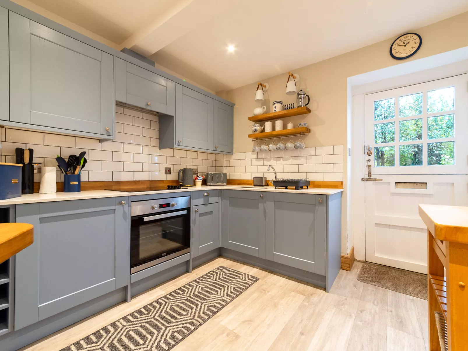 Elm Cottage-Inside