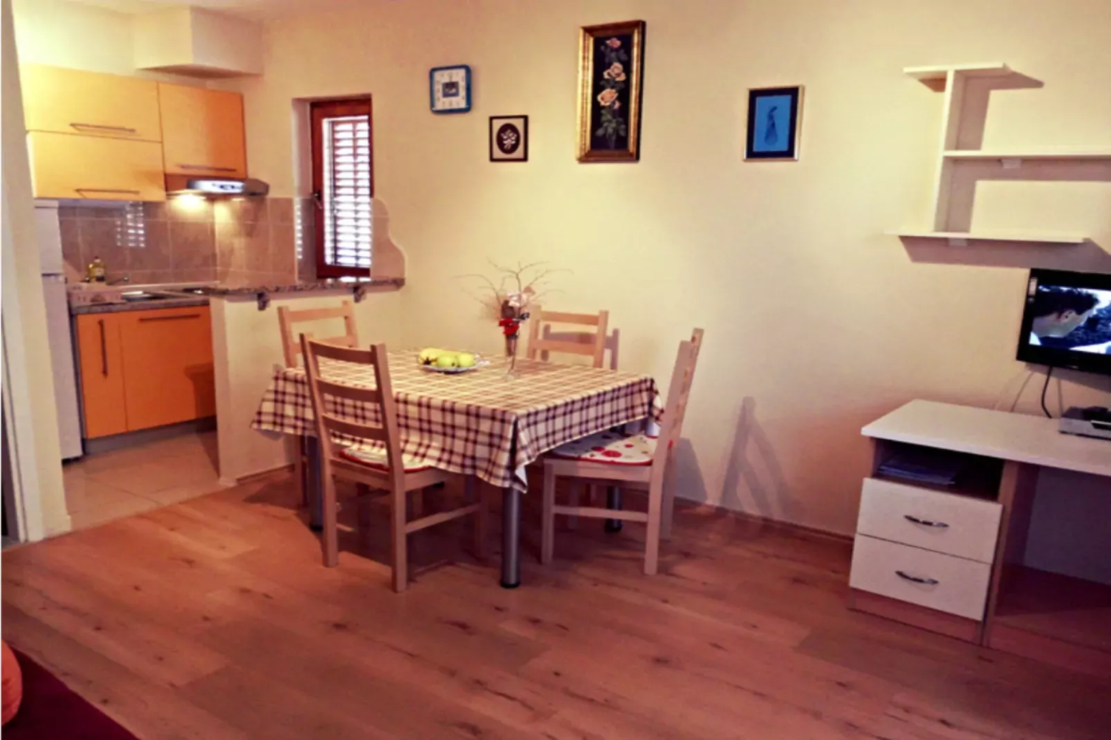 Apartments Seaview Starigrad Paklenica-A5-Dining room
