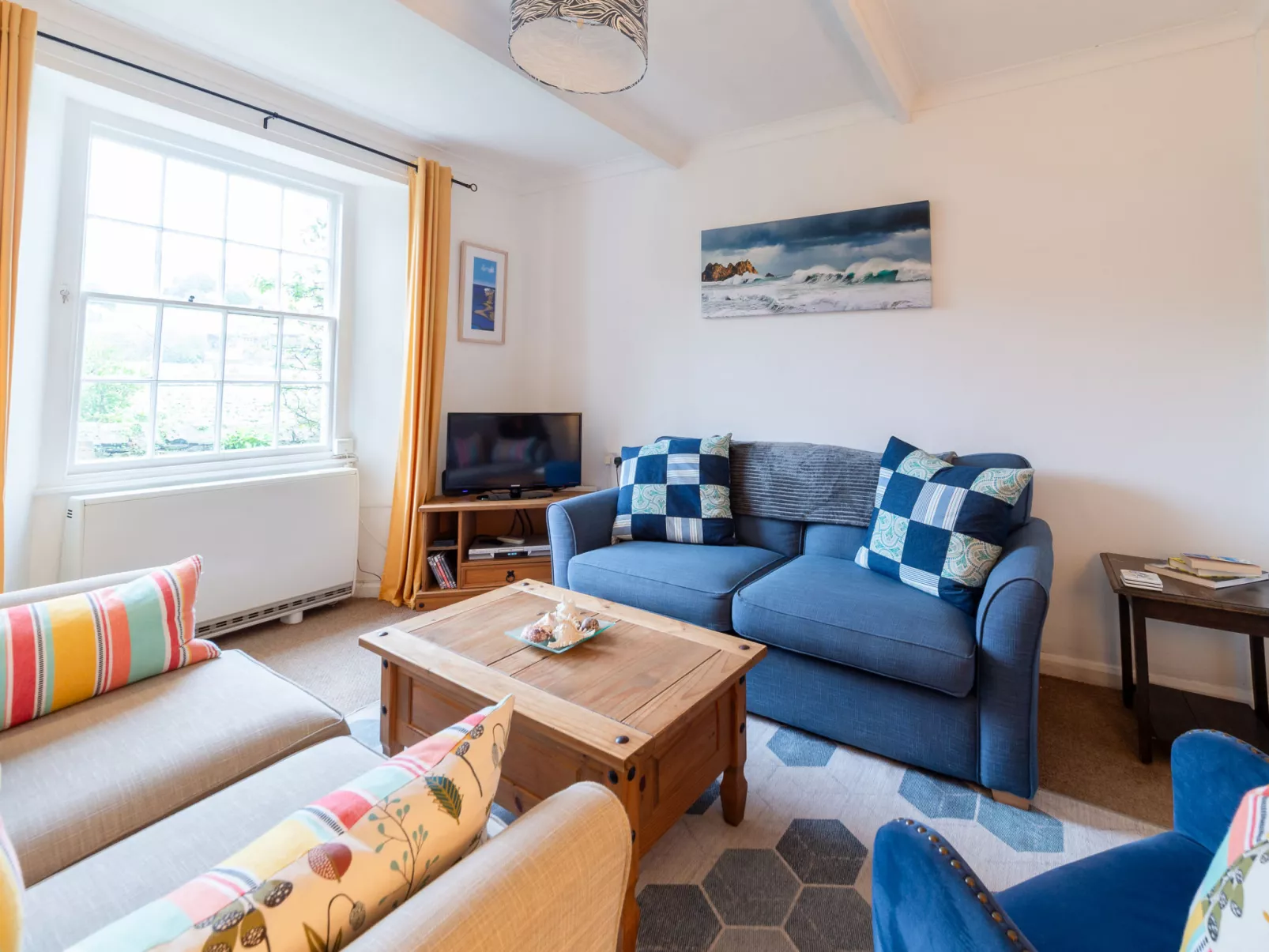 Elm Cottage-Inside