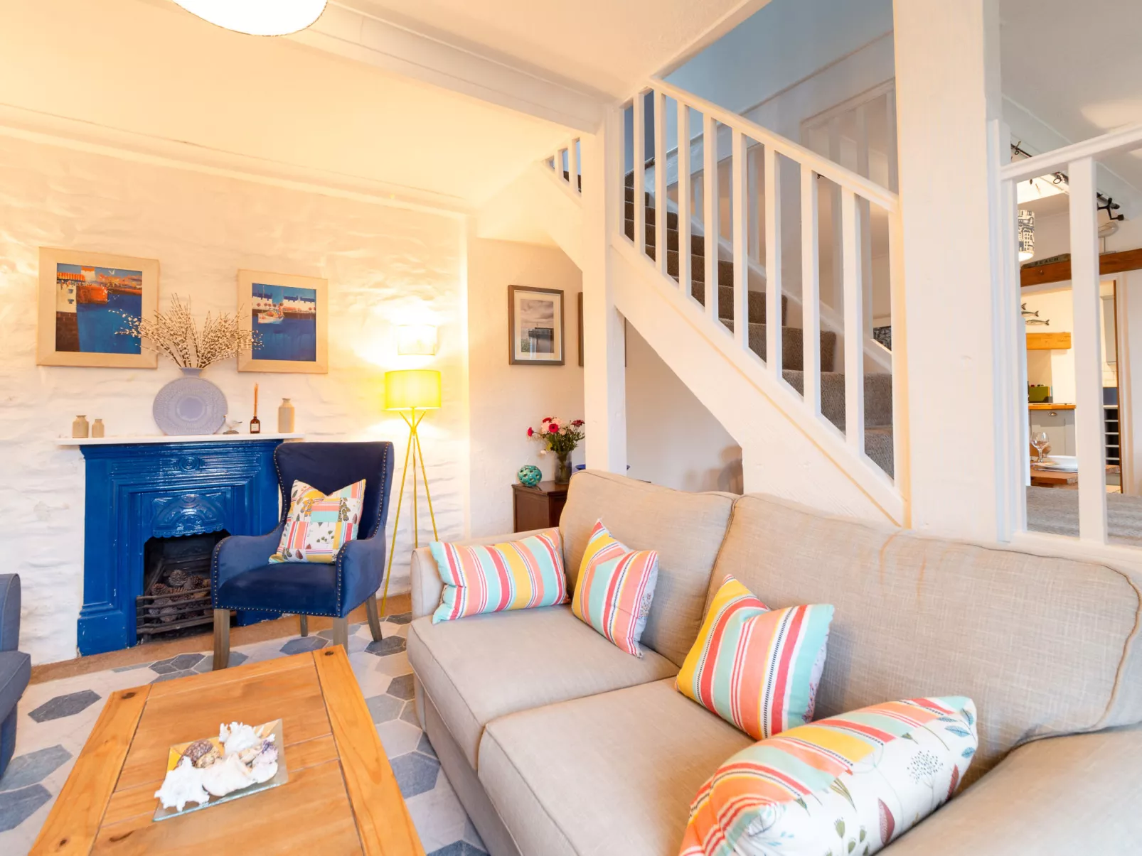 Elm Cottage-Inside