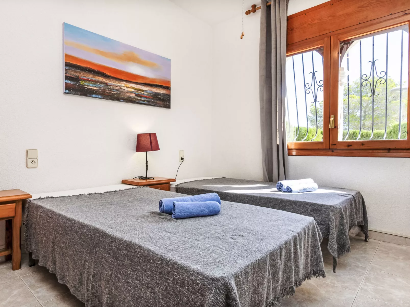 Villa Barcelona-Inside