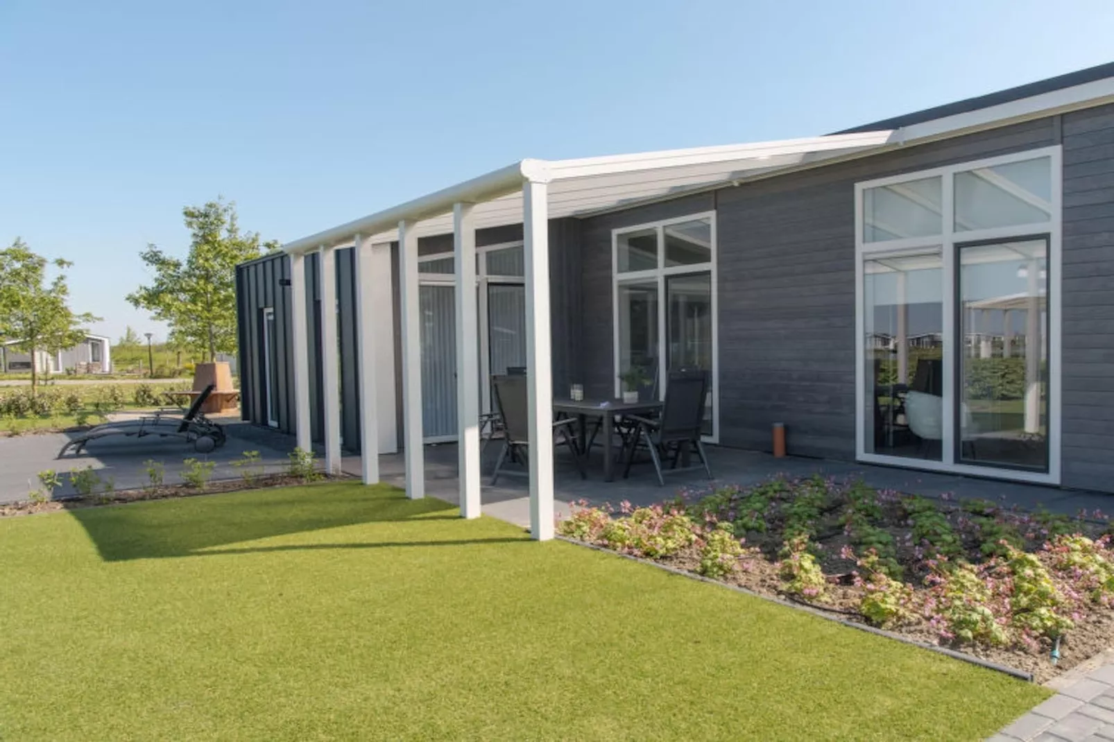 Water Resort Oosterschelde 68-Exterior summer