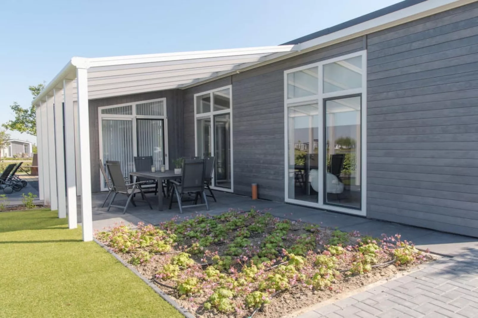 Water Resort Oosterschelde 68-Exterior summer