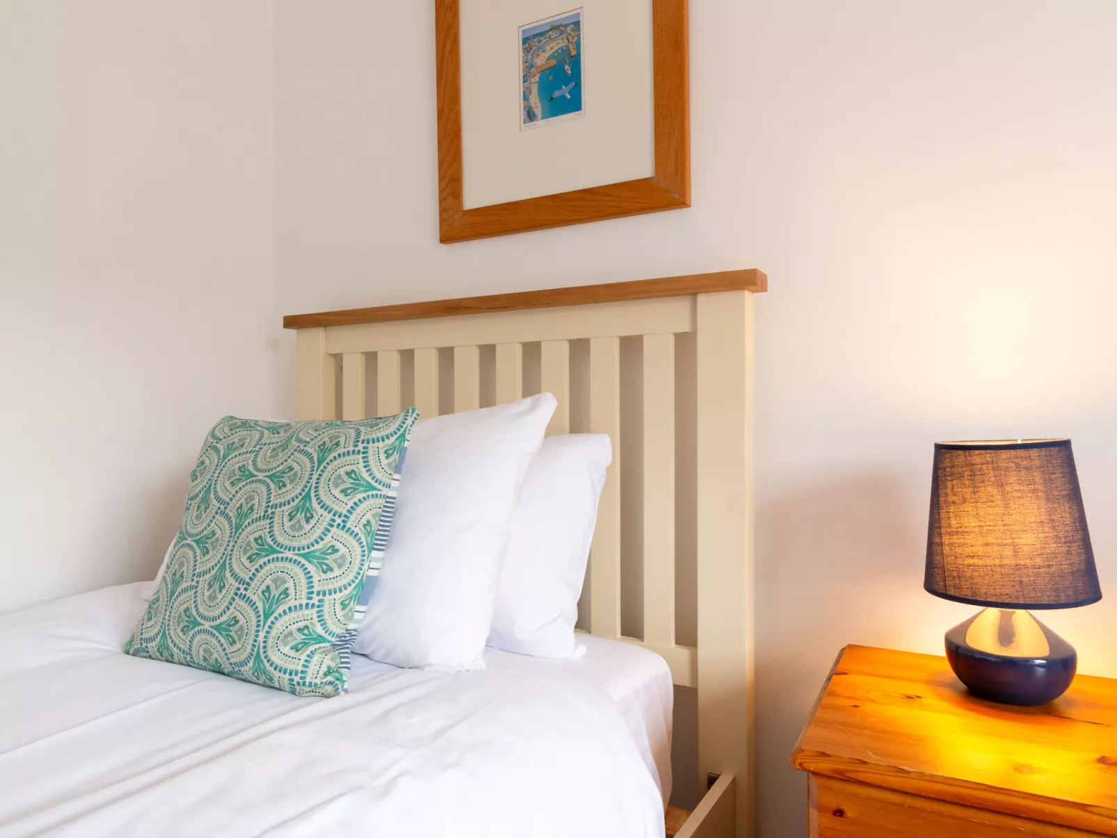 Elm Cottage-Inside