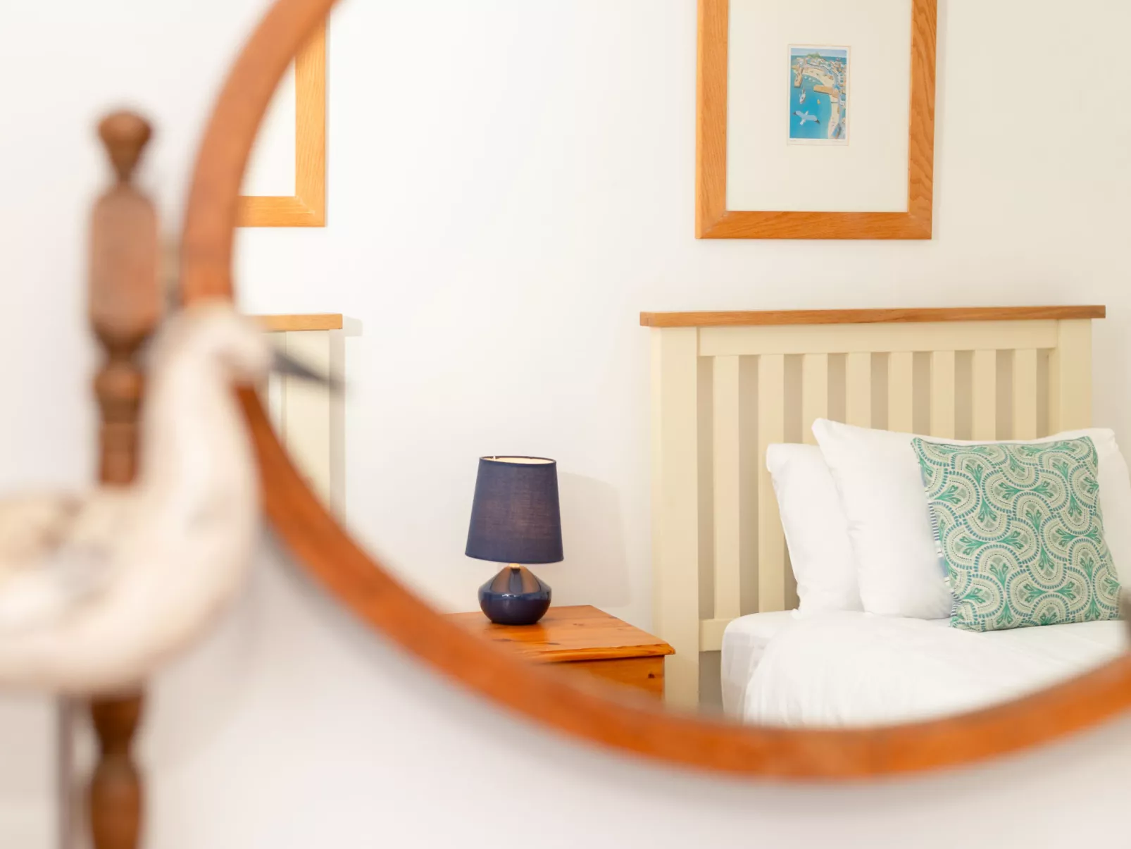Elm Cottage-Inside