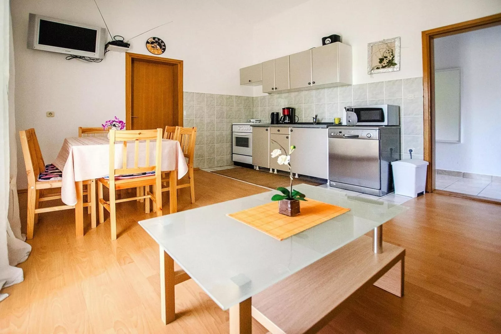 Apartment im Haus Lika Seline-SD55 A02-OG - 6 Pers-Dining room