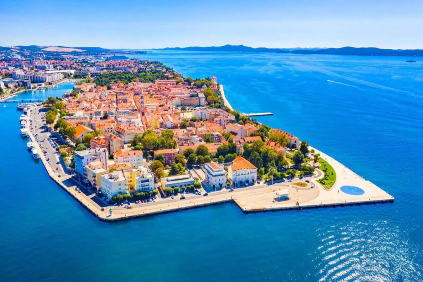 Bungalow Zoran, Starigrad Paklenica-E8 - 5 Pers.-Areas summer 5km