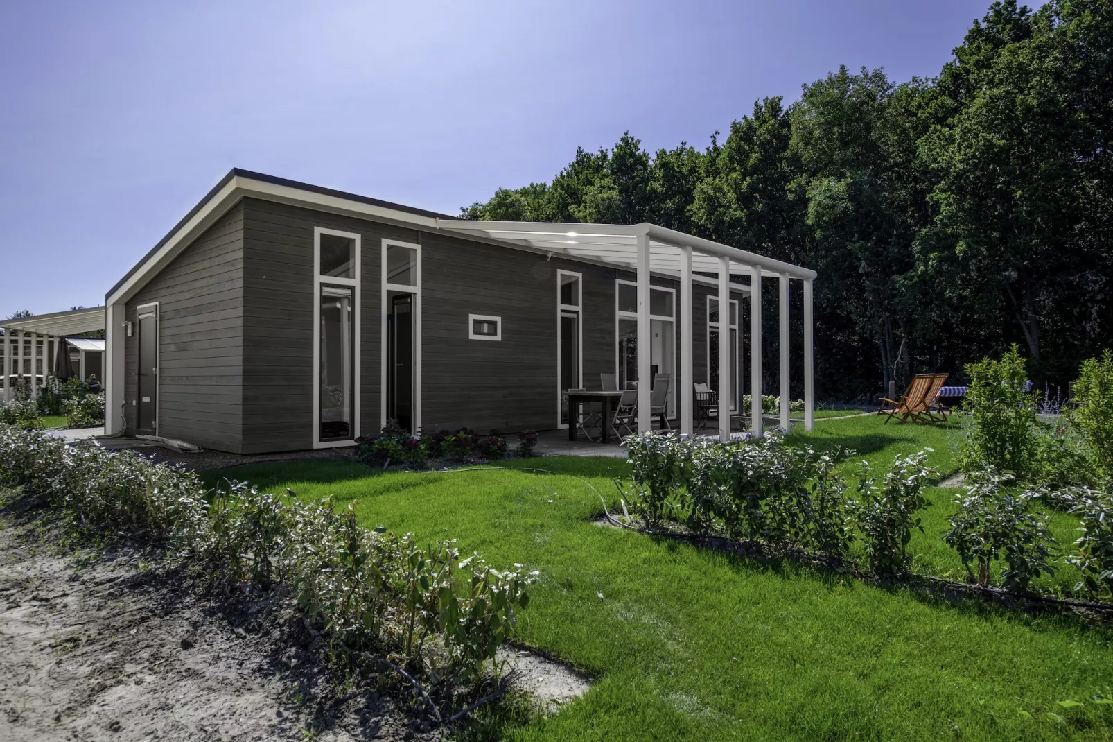 Water Resort Oosterschelde 101-Exterior summer