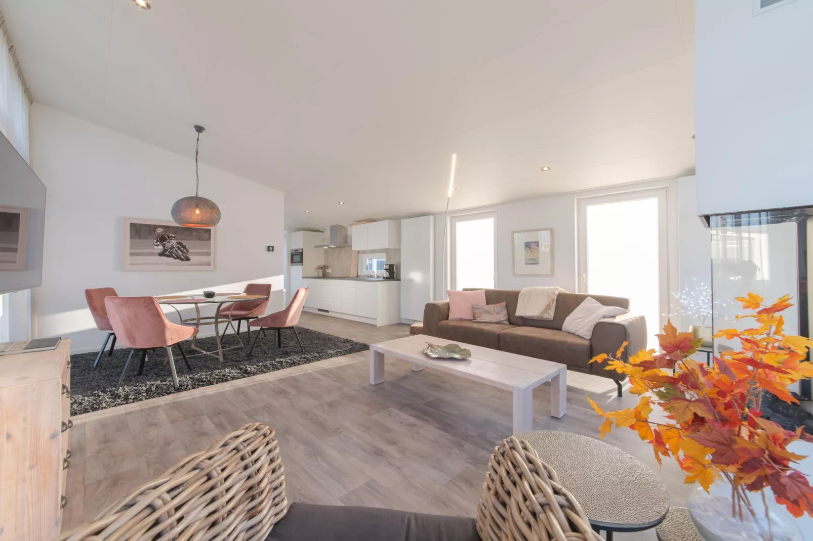 Water Resort Oosterschelde 101-Living room