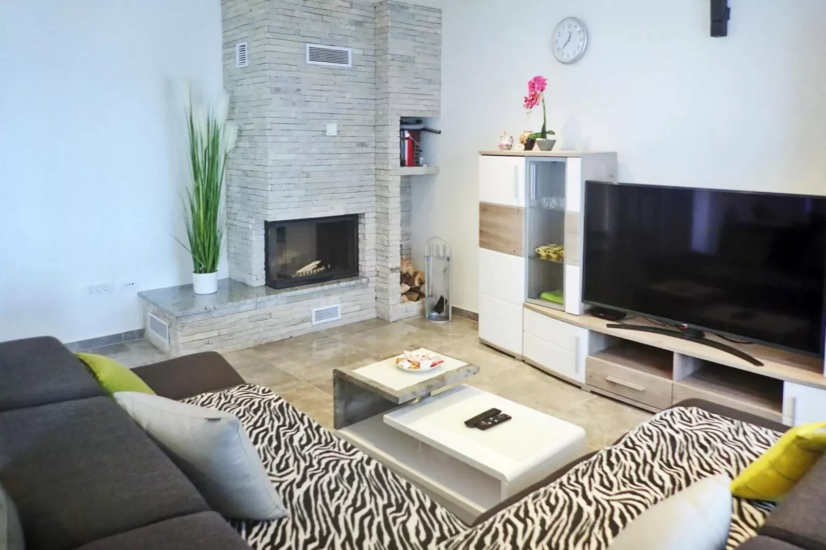 Holiday home Sole Maslenica-SD-160 -6 Pers-Wohnzimmer