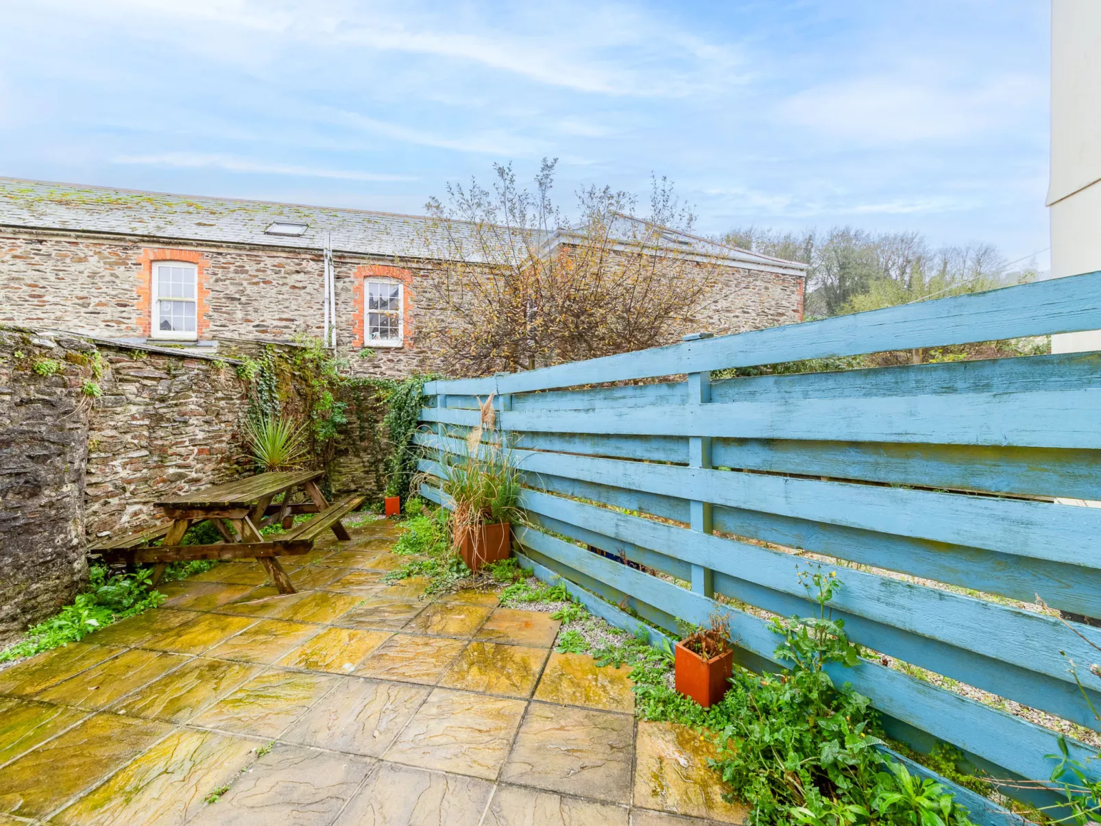 Porthilly-Outside