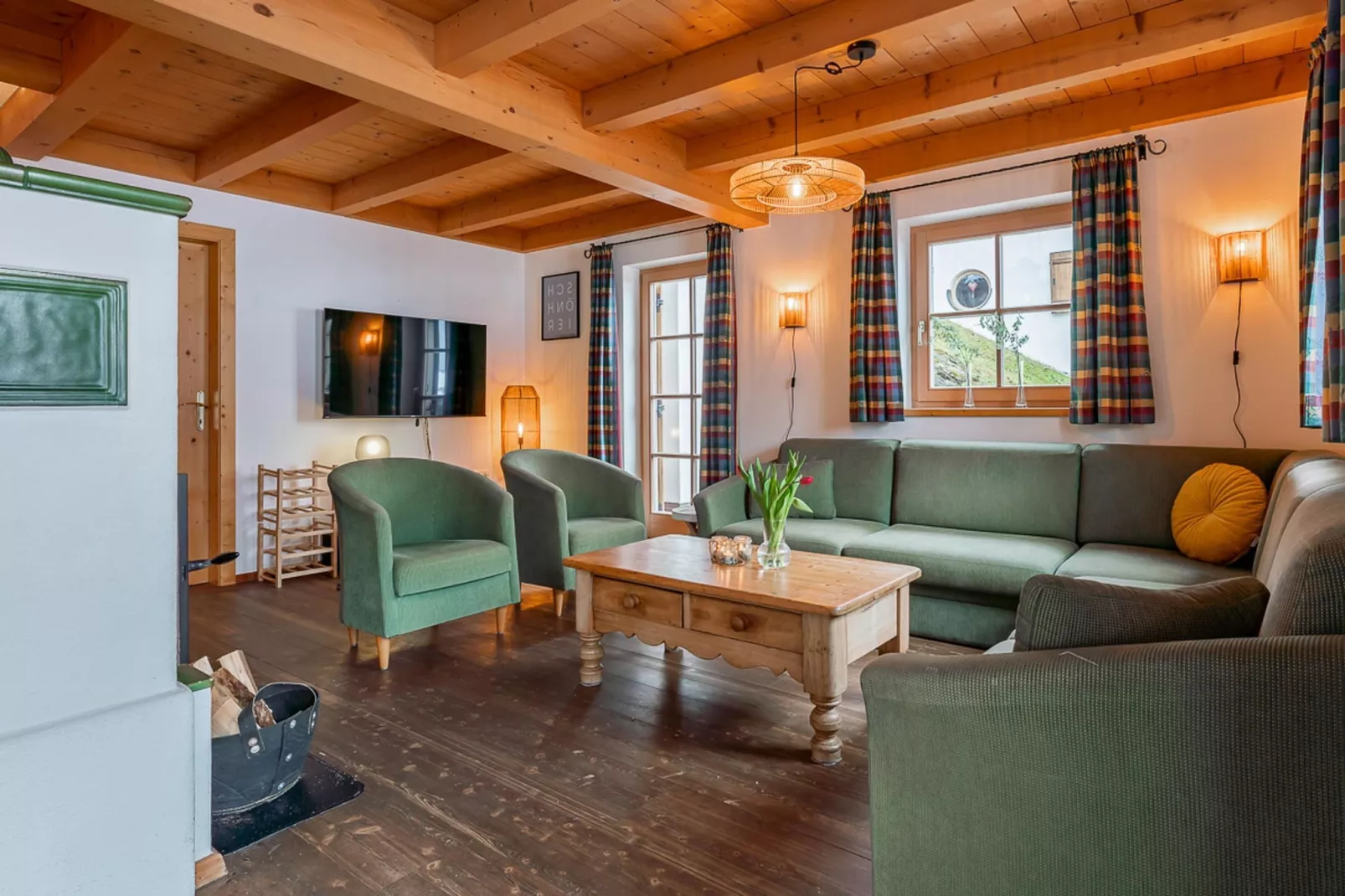 Chalets im Wald-Wohnzimmer