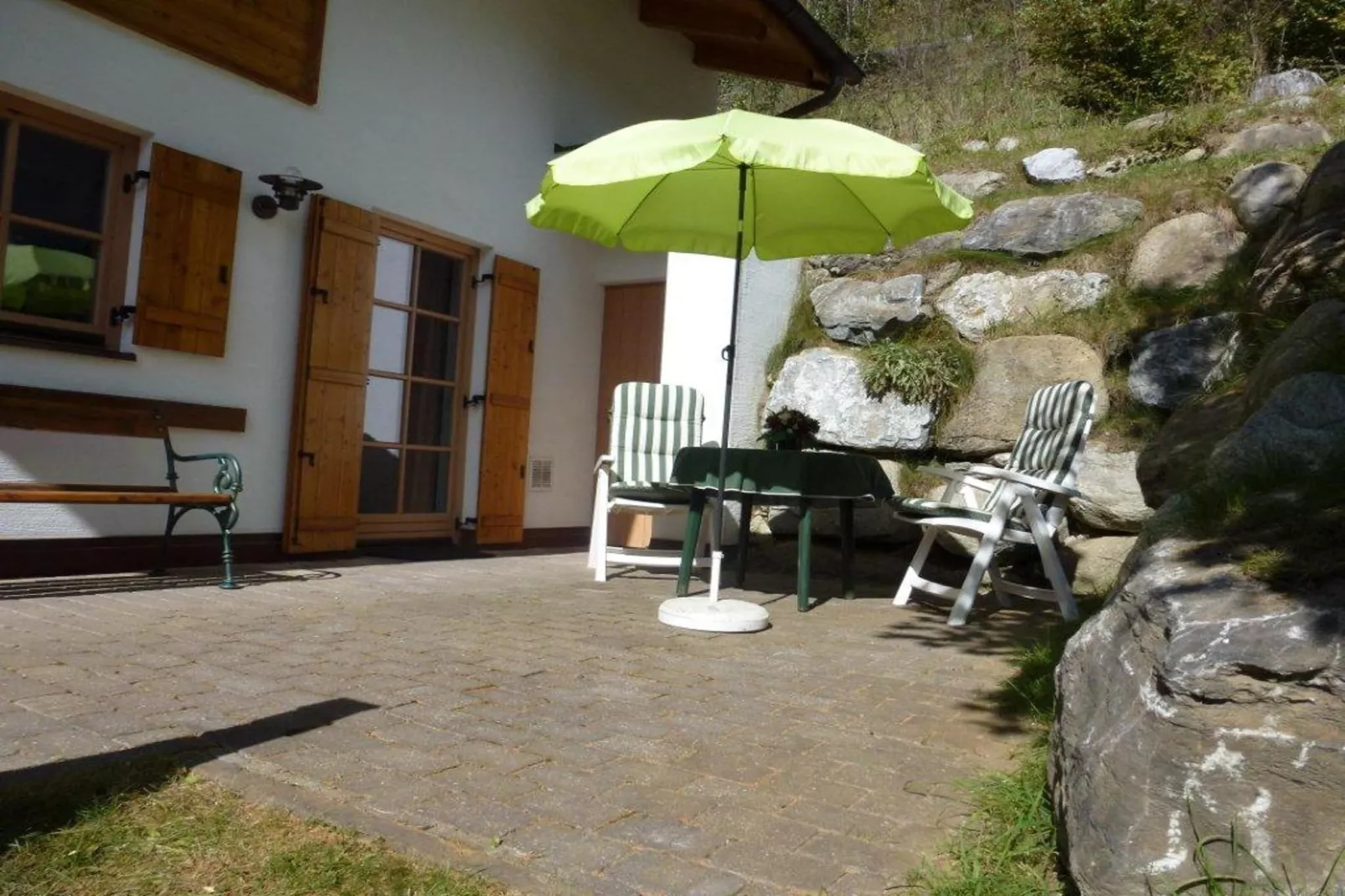 Chalets im Wald-Terrassenbalkon