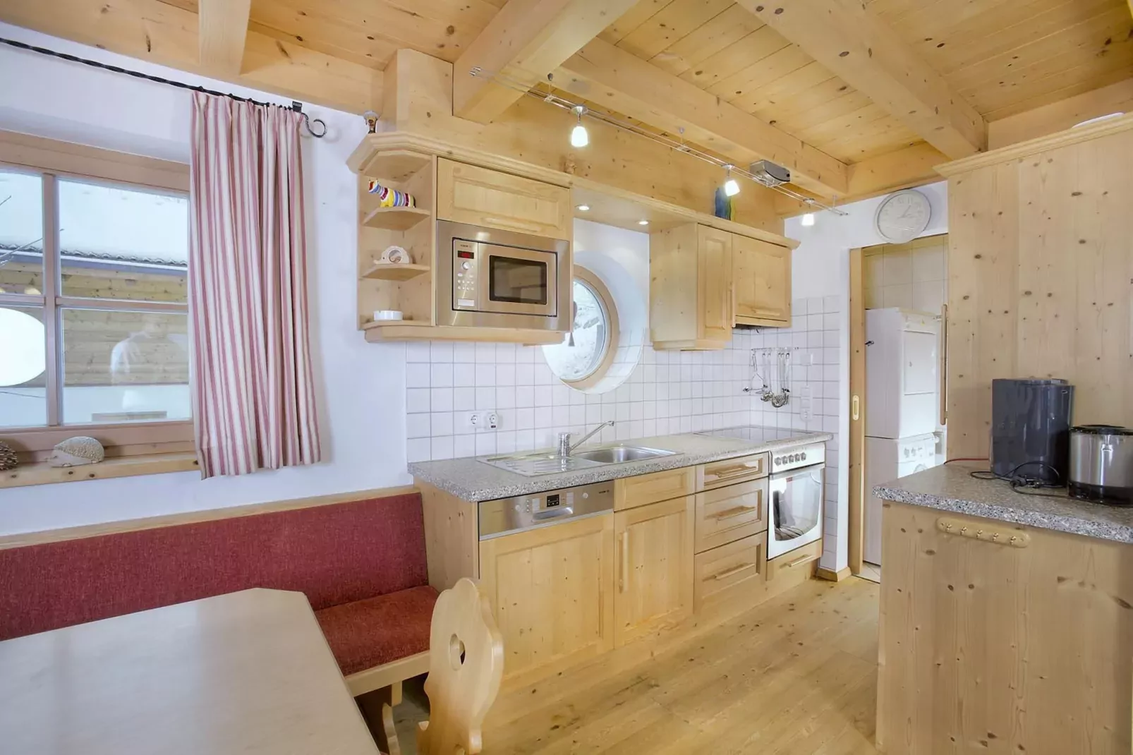 Schöneben Chalet  Sonnenwende-Kitchen