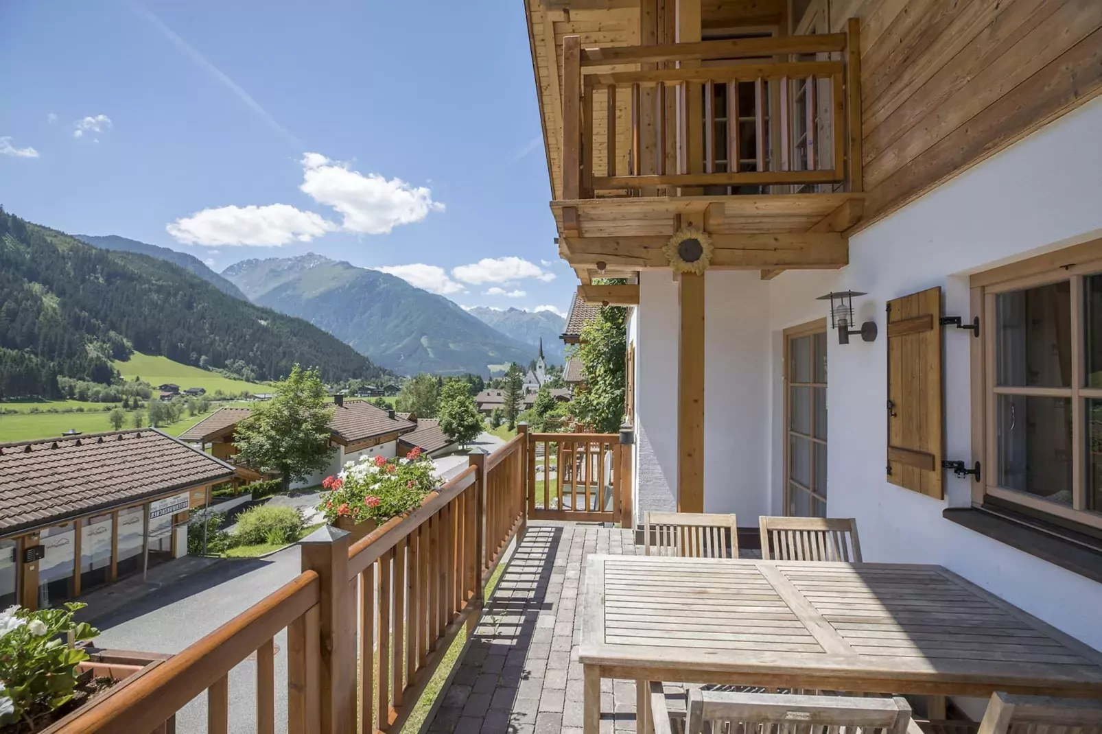 Schöneben Chalet  Sonnenwende-Terrace balcony
