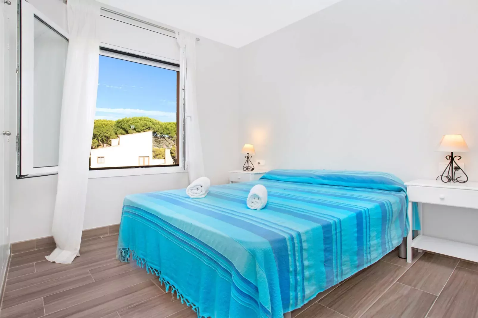 Illa 58-Bedroom
