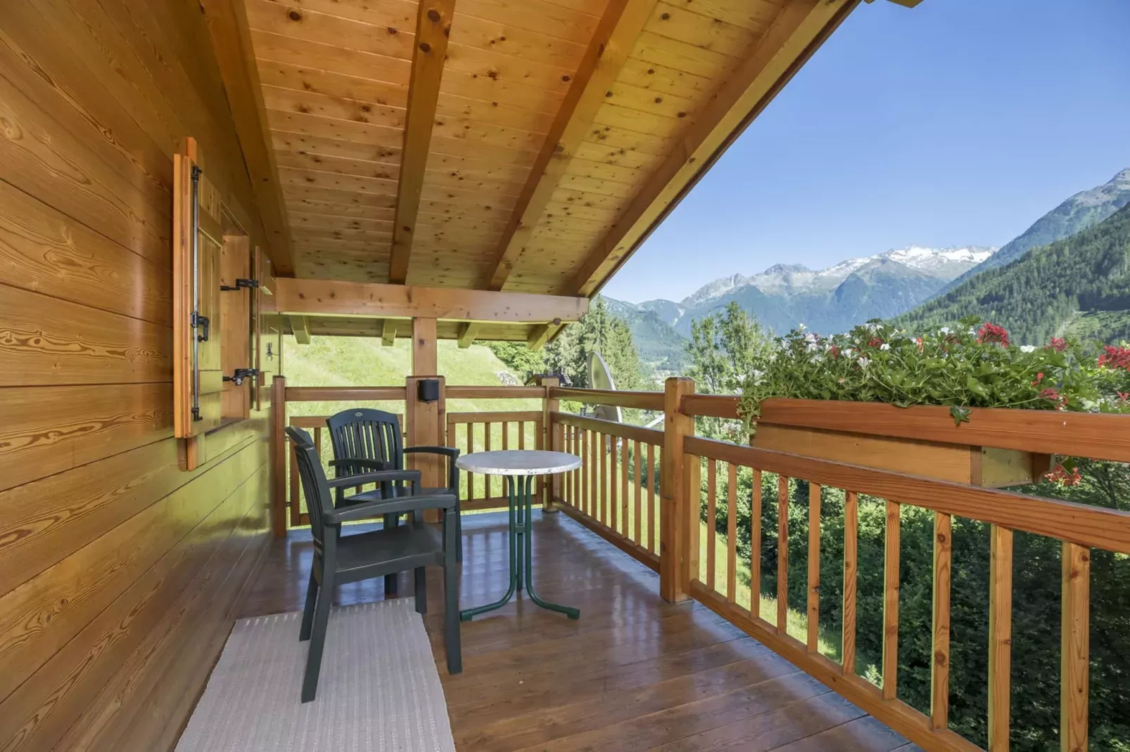 Schöneben  Chalet Zur Mühle-Terrassenbalkon