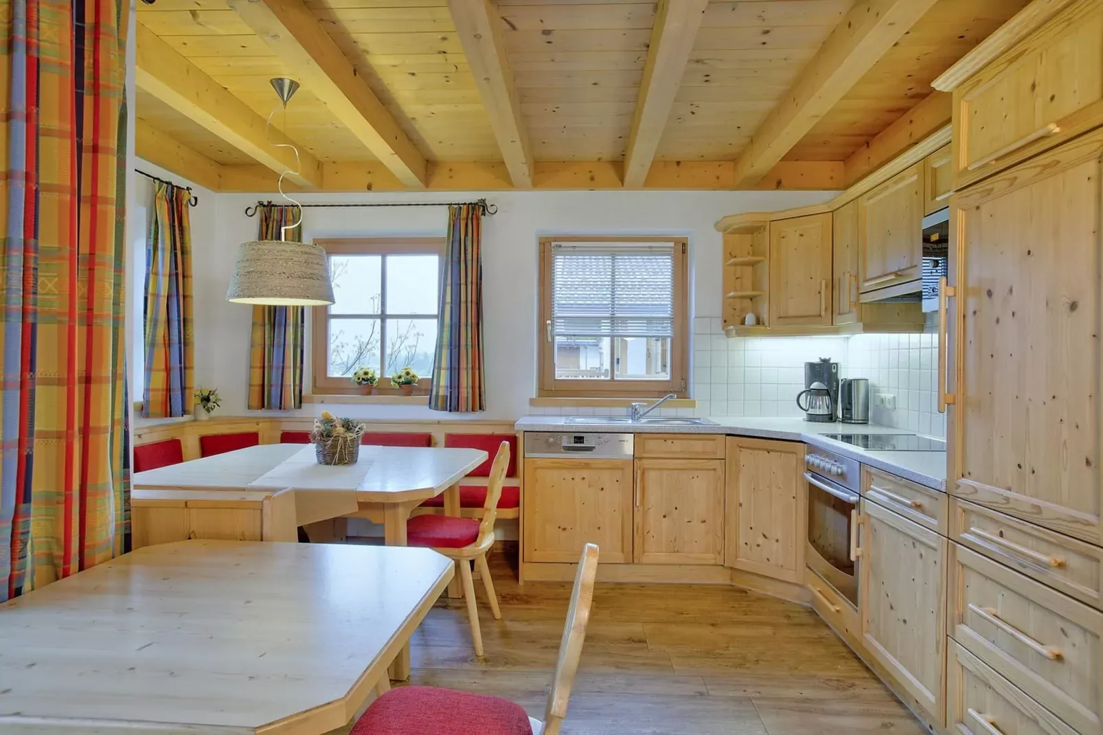 Schöneben Chalet 4-Jahreszeiten-Kitchen