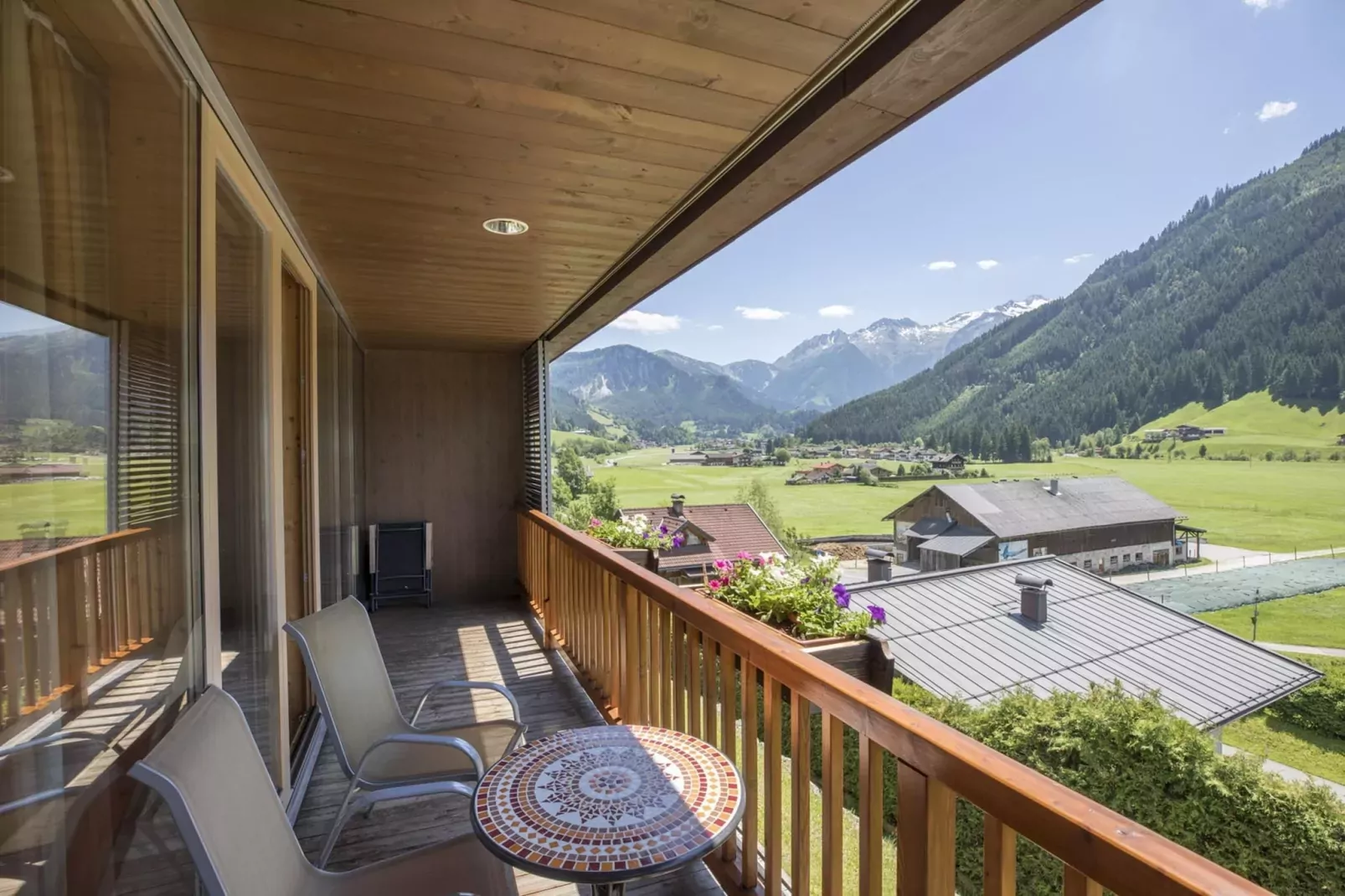 Schöneben Haus Sonneck-Balcon-terrasse