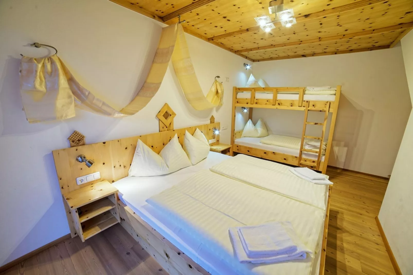 Schöneben Haus Elisabeth-Bedroom