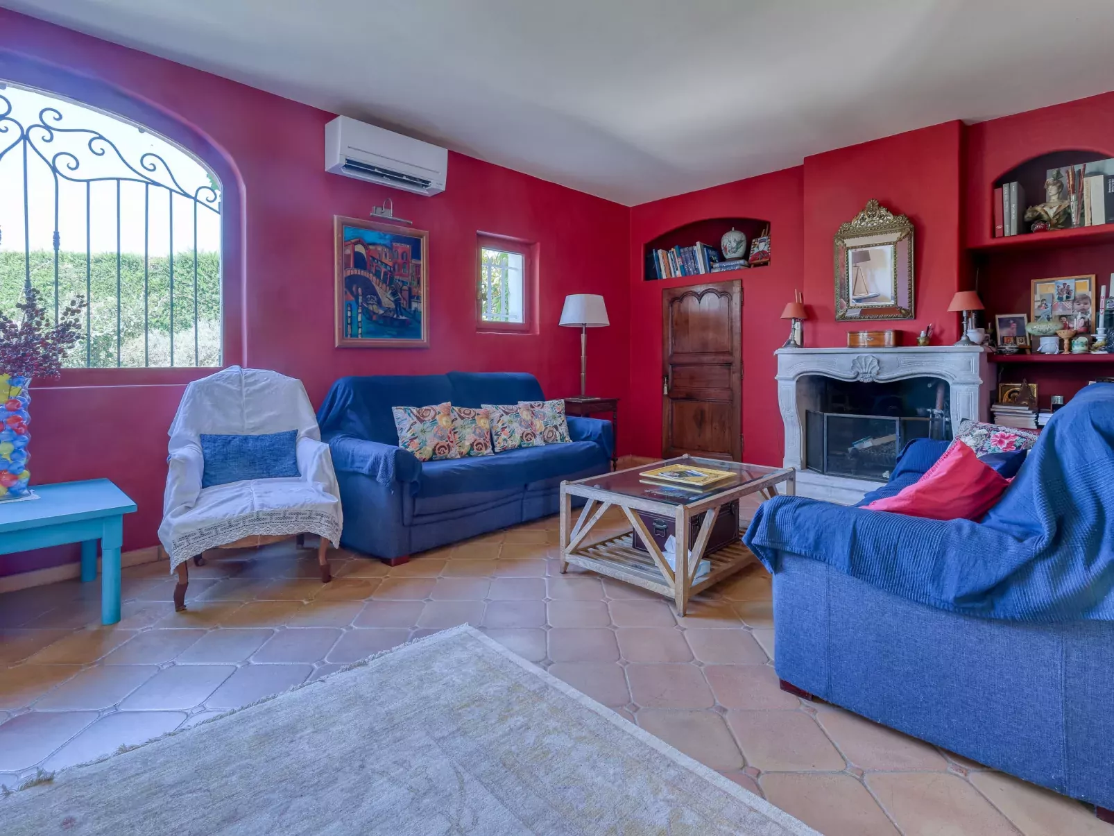 Villa Sainte Anne-Inside
