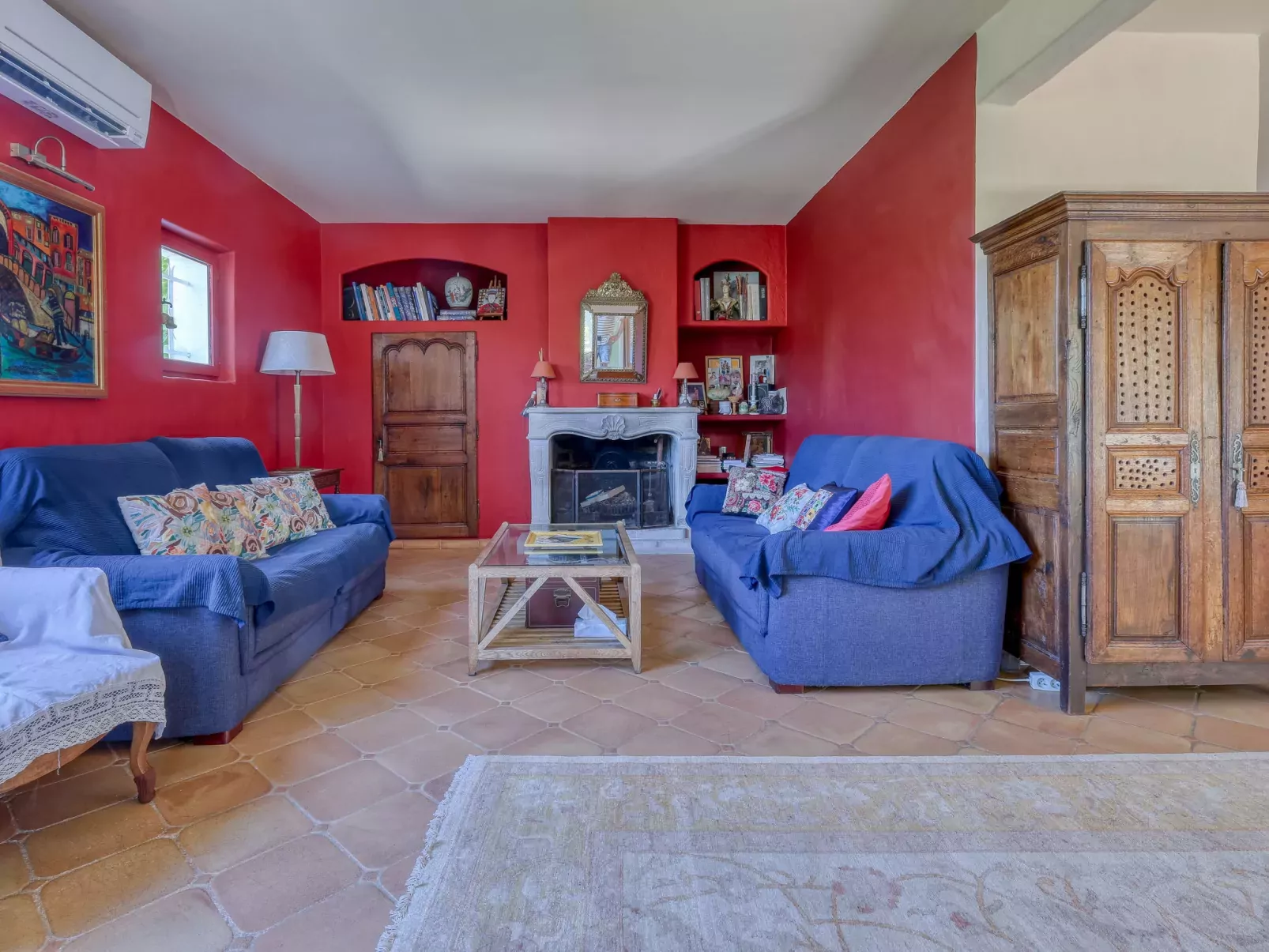 Villa Sainte Anne-Inside