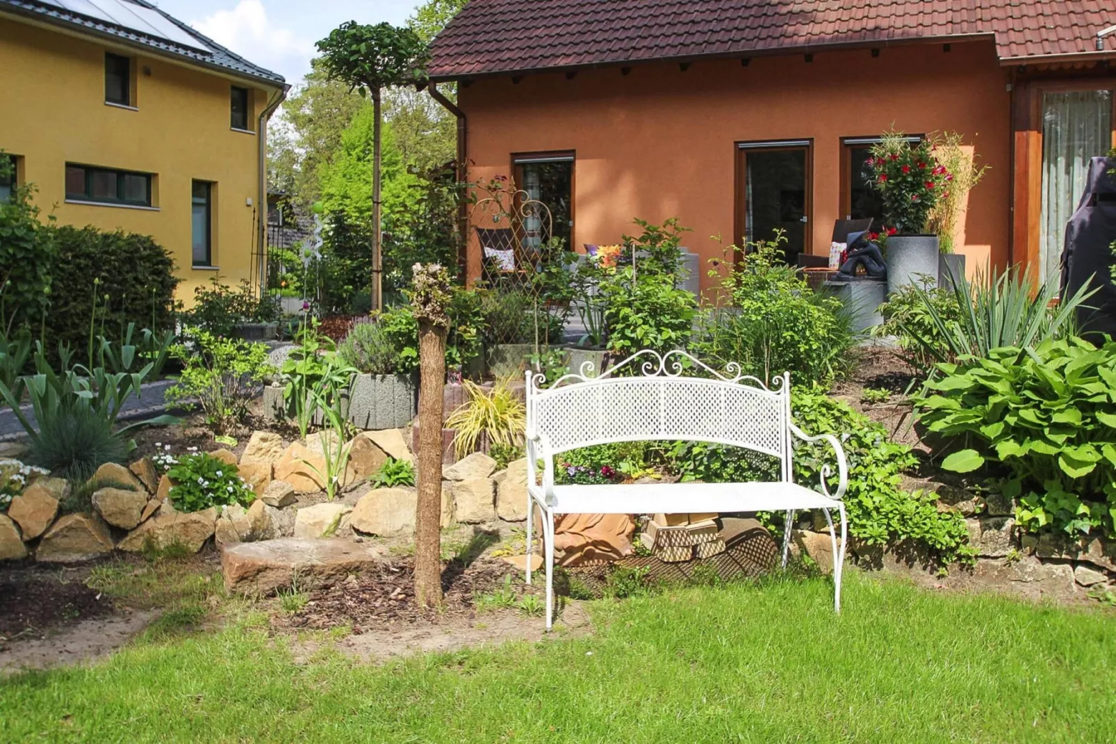 Doppelhaushälfte mit Sonnenterrasse-Gardens summer