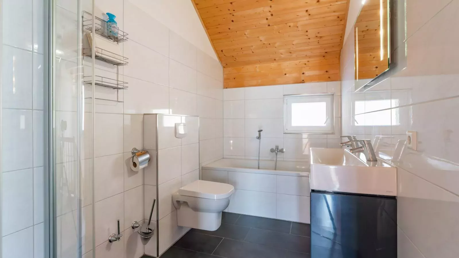 Chalet am Sonnenpiste-Bathroom