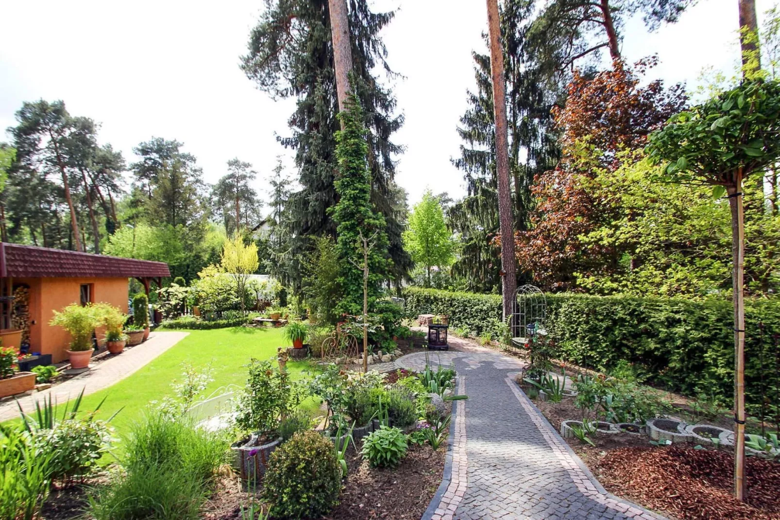 Doppelhaushälfte mit Sonnenterrasse-Gardens summer