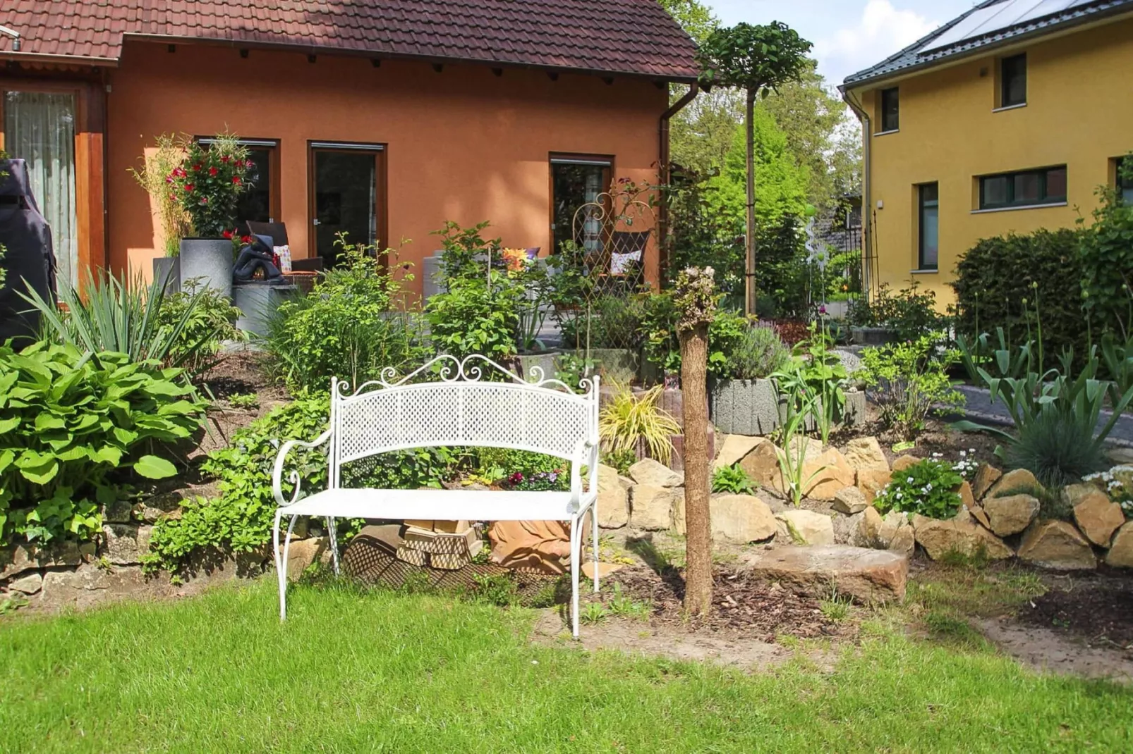 Doppelhaushälfte mit Sonnenterrasse-Gardens summer