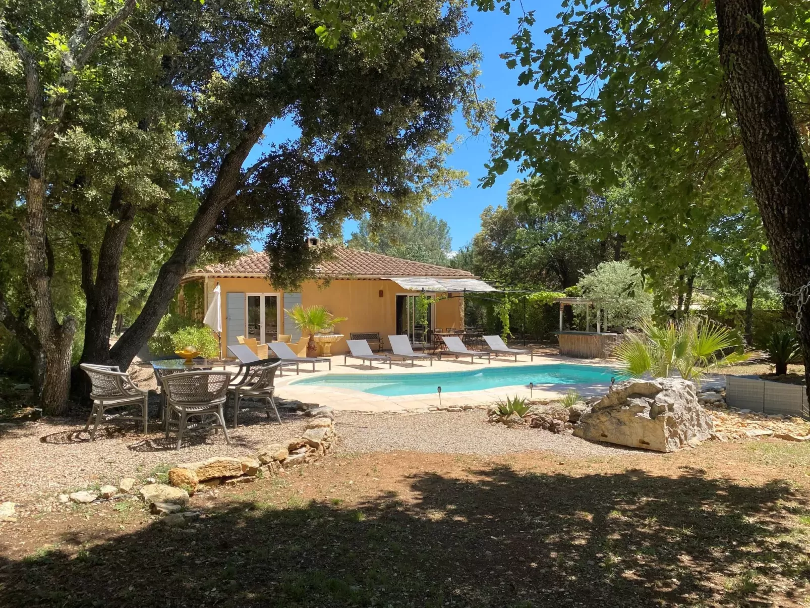 Villa Hestia-Outside