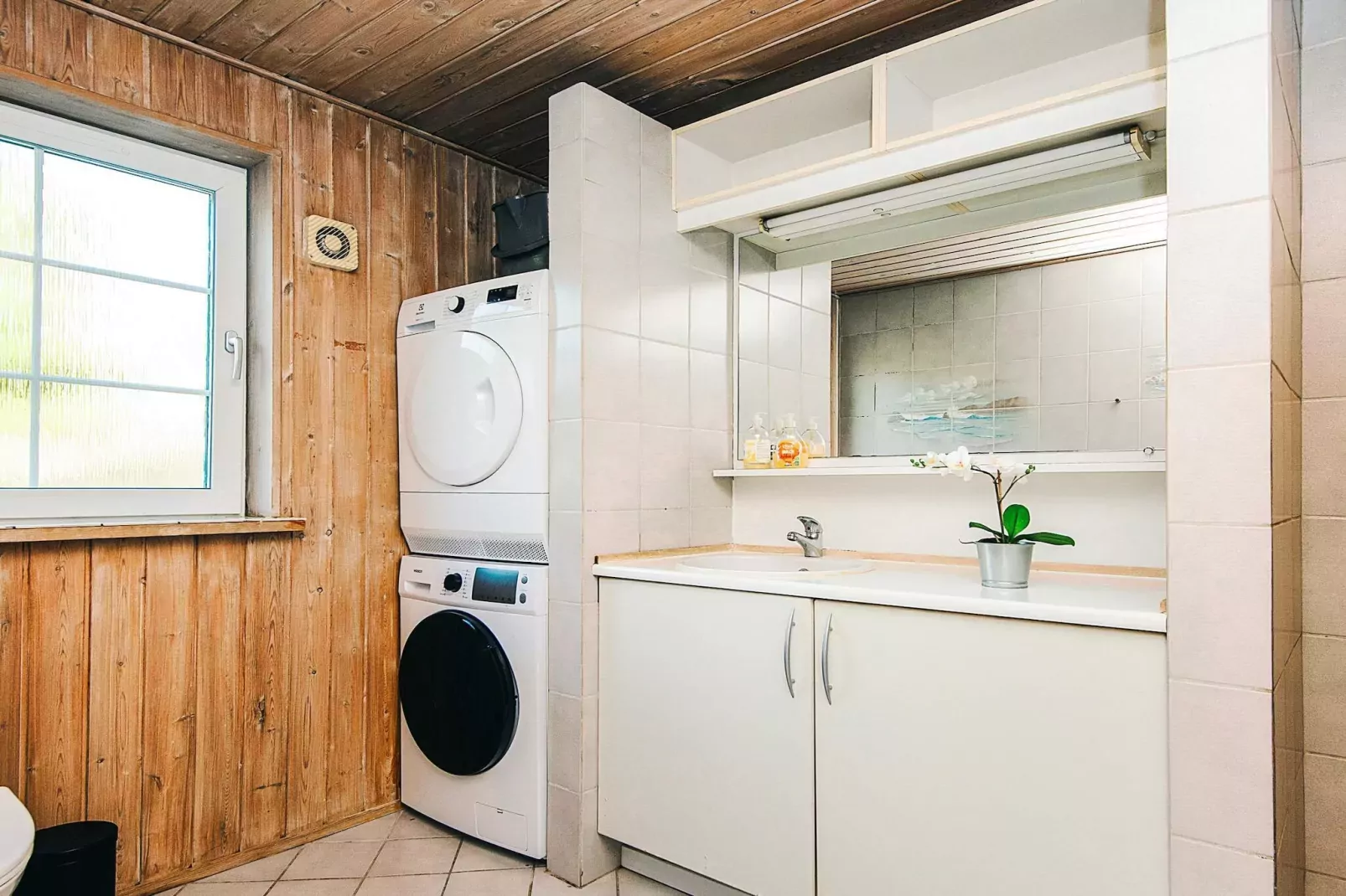 4 star holiday home in Ringkøbing-Indoor
