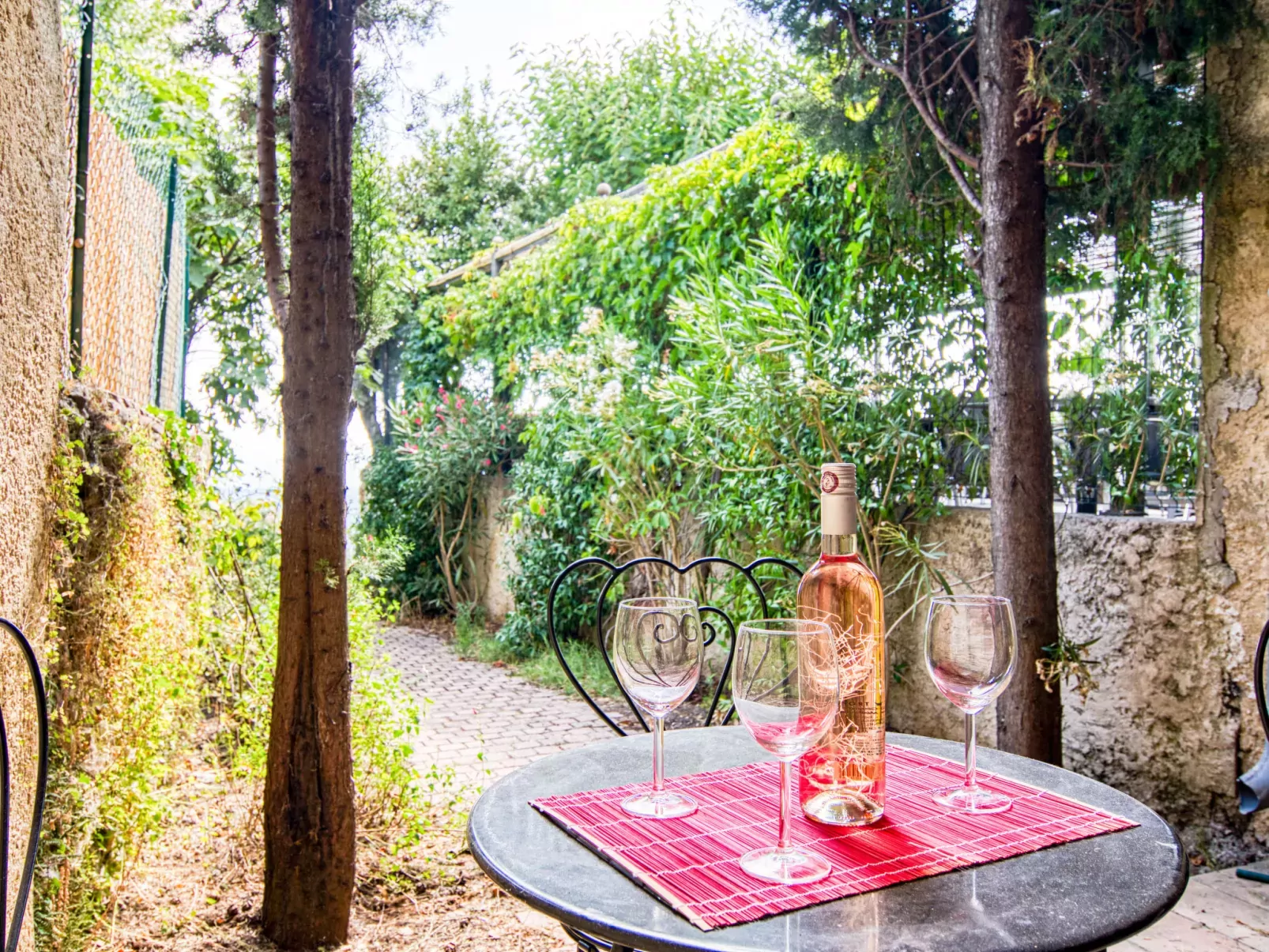 Maison de Village Les Ormeaux-Outside