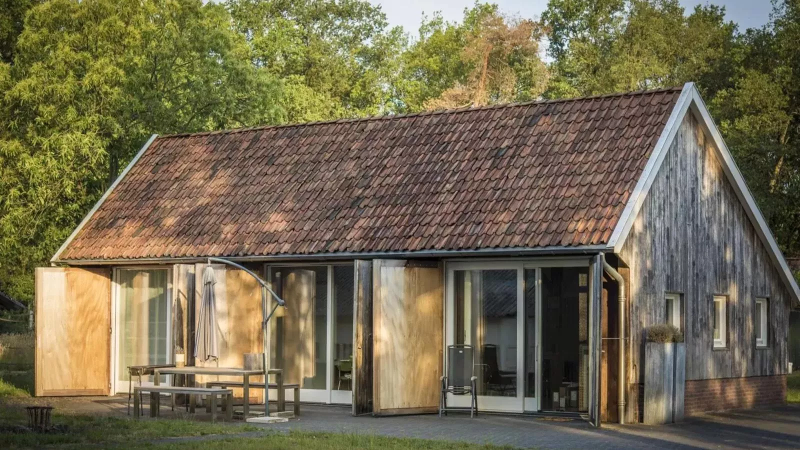 Design Farmers Barn Twente-Exterior summer