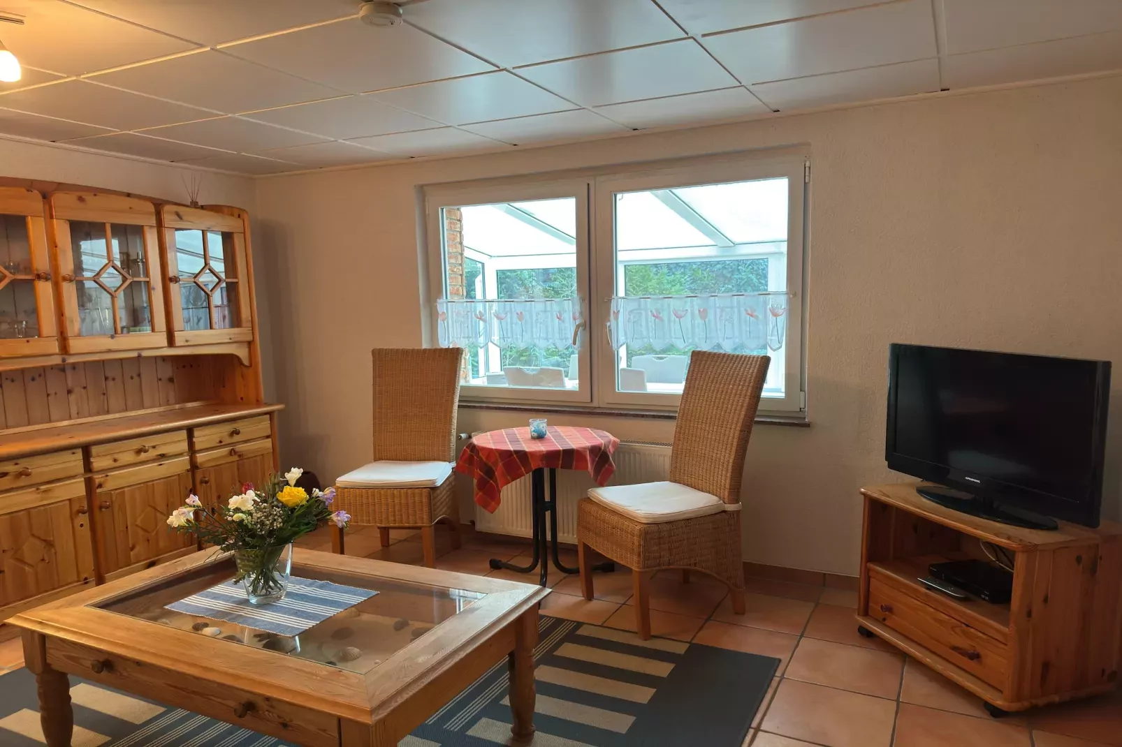 Ferienhaus mit Wintergarten-Living room