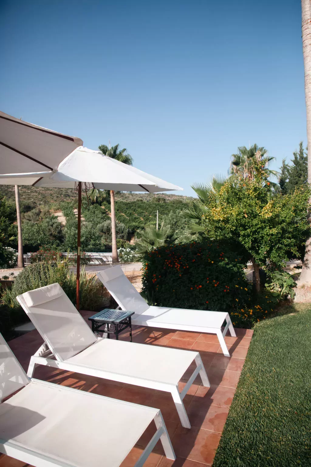 Entrecolinas-Outside
