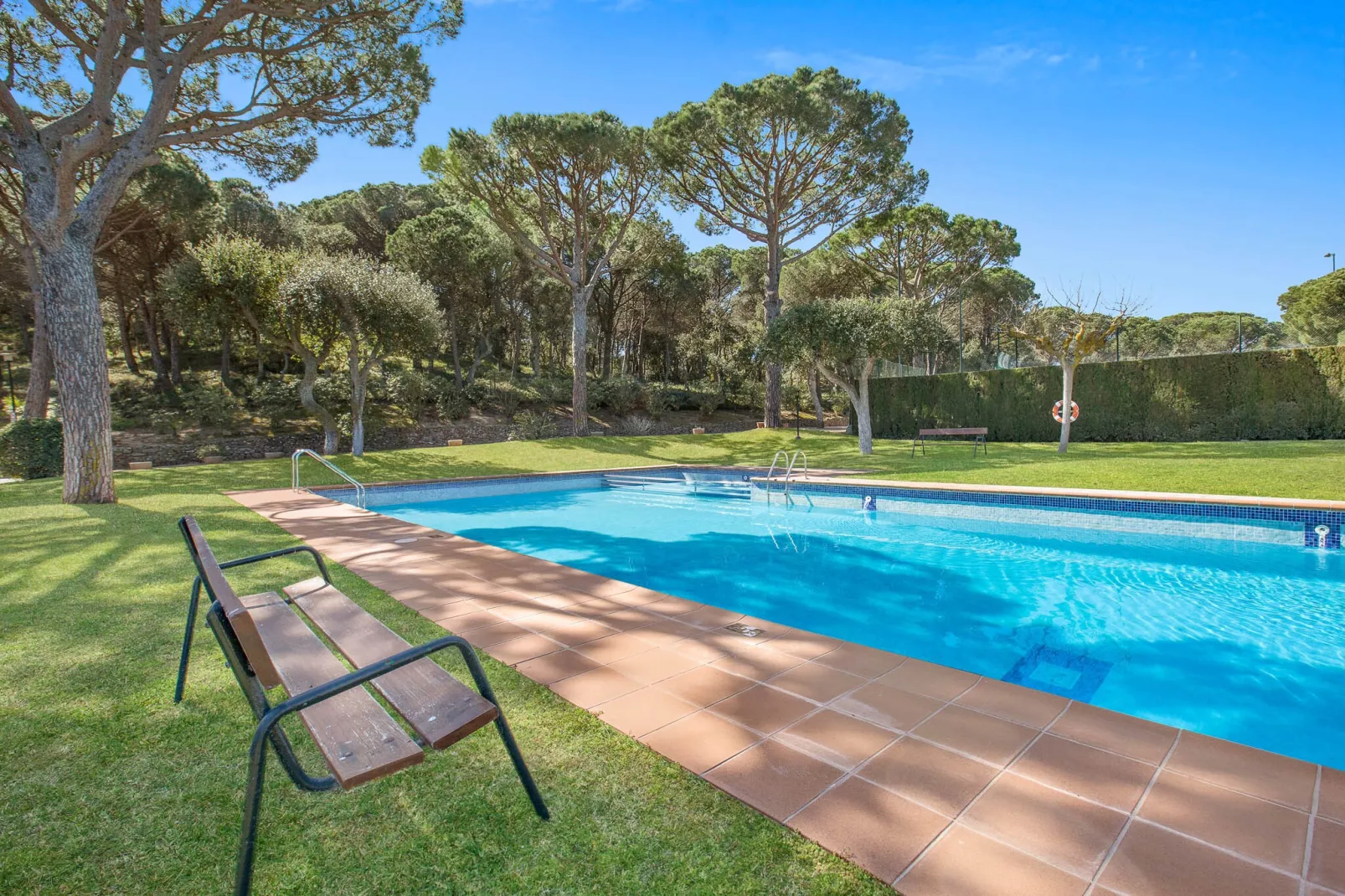 Puig Artigas 2-Gardens summer