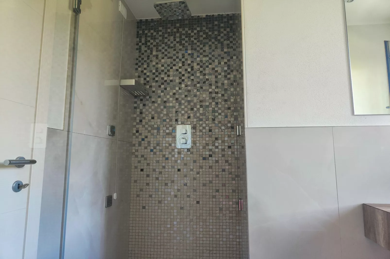 Casa Simone Lido di Camaiore-Bathroom