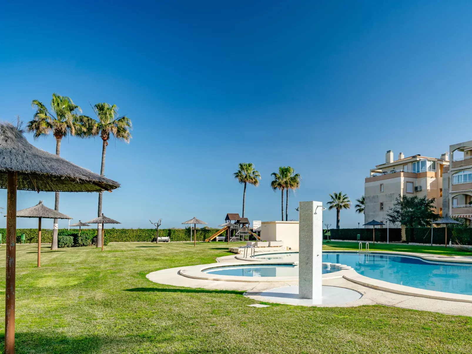 Bahia de Denia-Outside